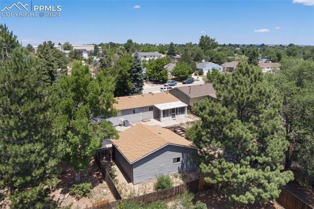 7009 Sequoyah Way