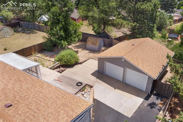7009 Sequoyah Way