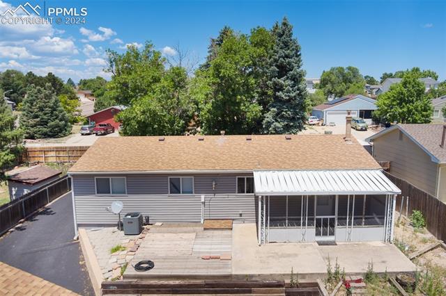 7009 Sequoyah Way