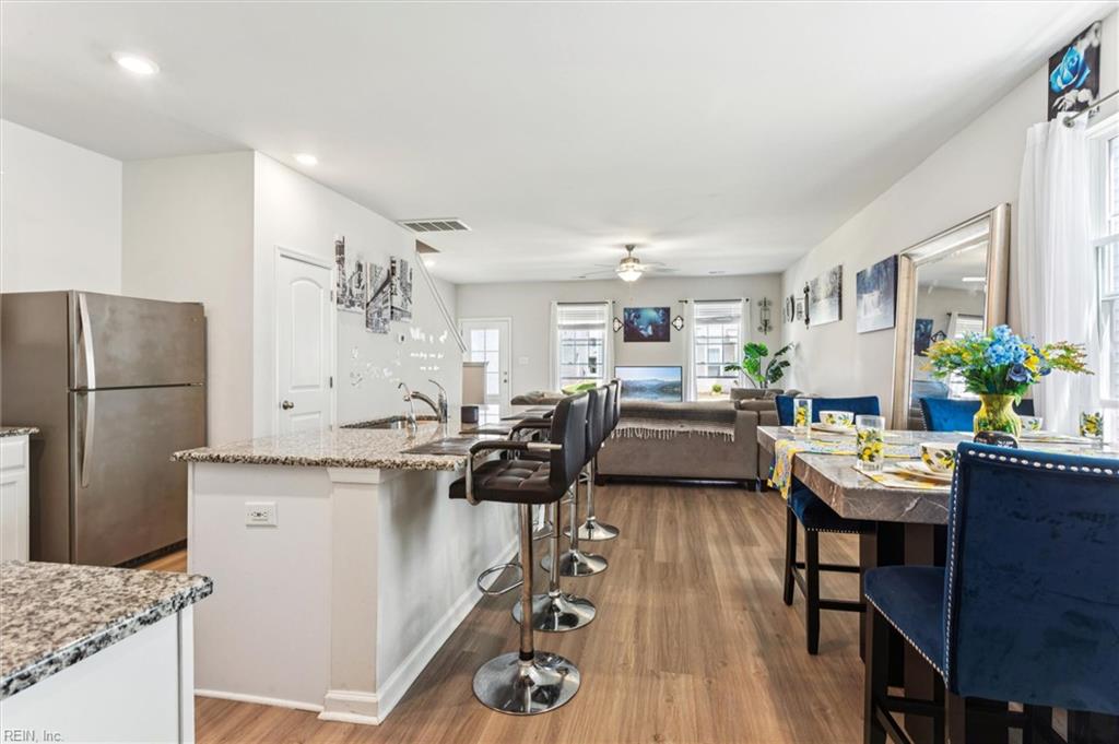 1519 Auckland CT