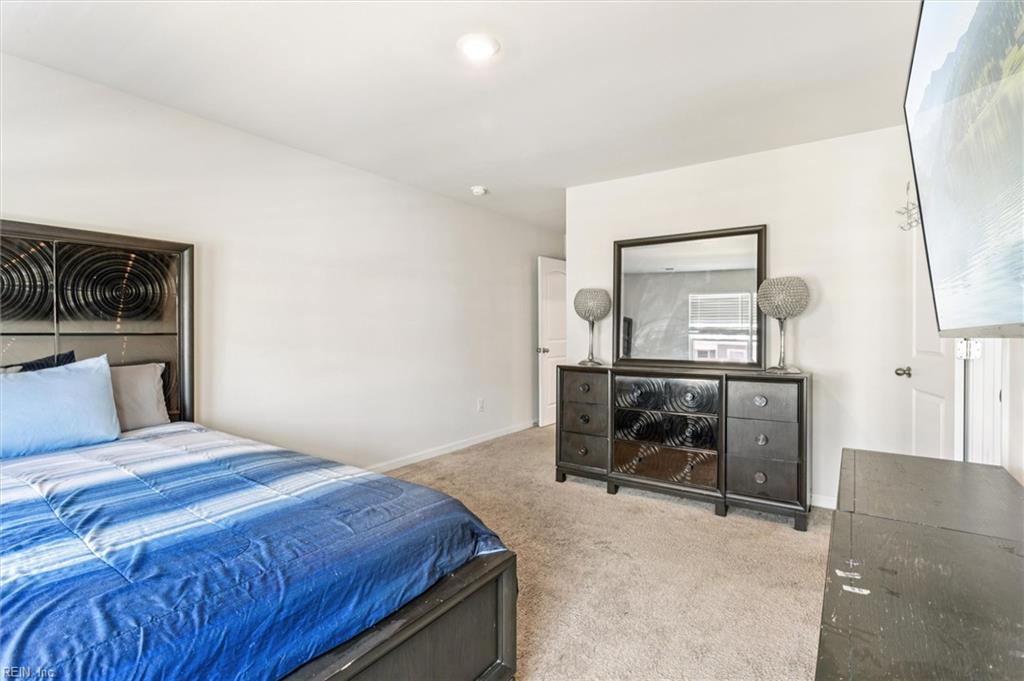 1519 Auckland CT