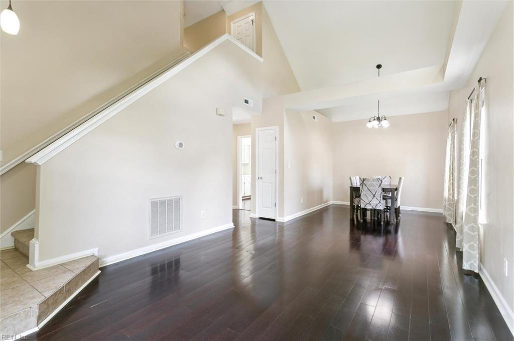113 Boeing AVE