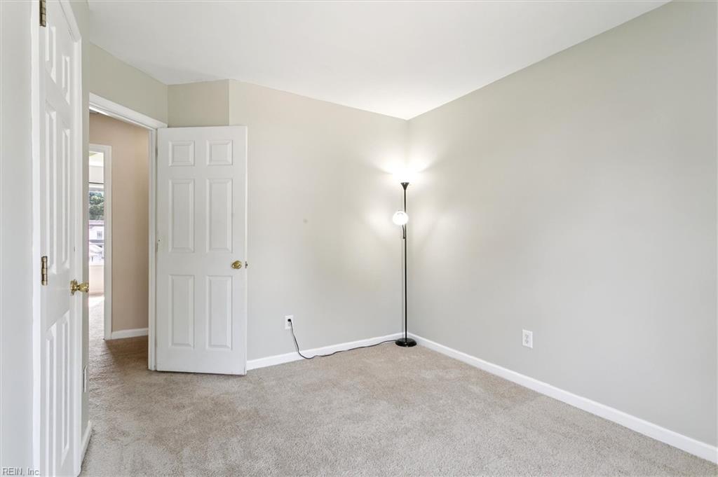 113 Boeing AVE