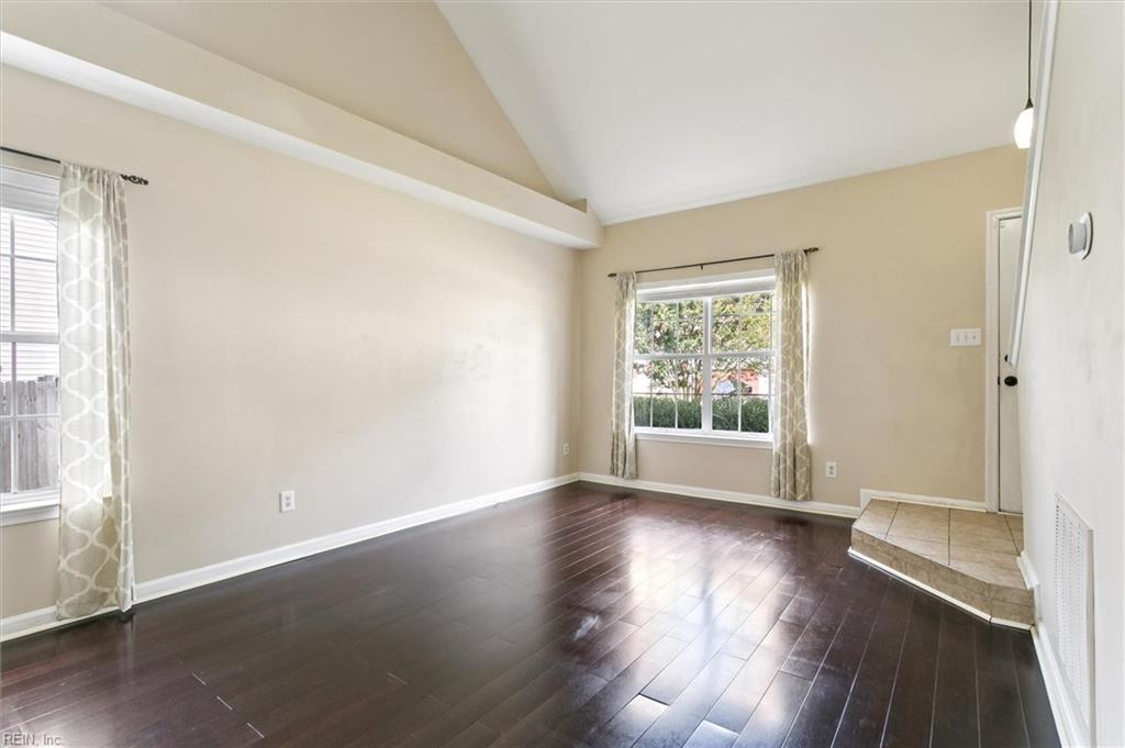 113 Boeing AVE