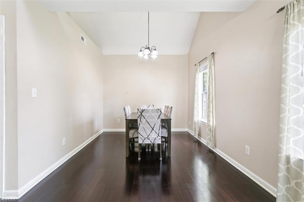 113 Boeing AVE