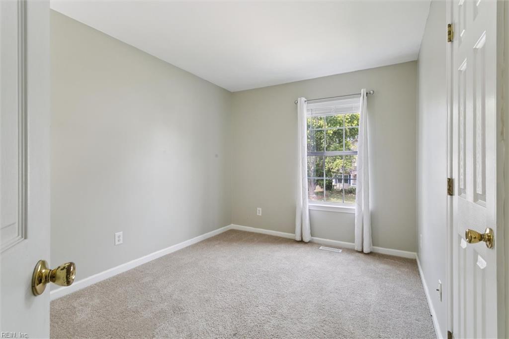 113 Boeing AVE