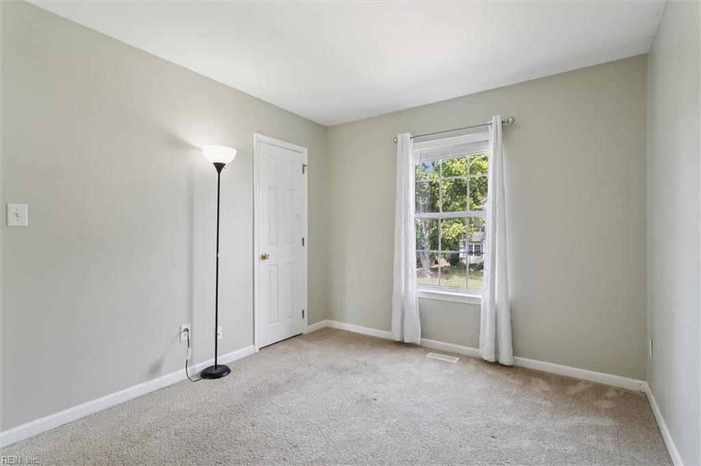 113 Boeing AVE