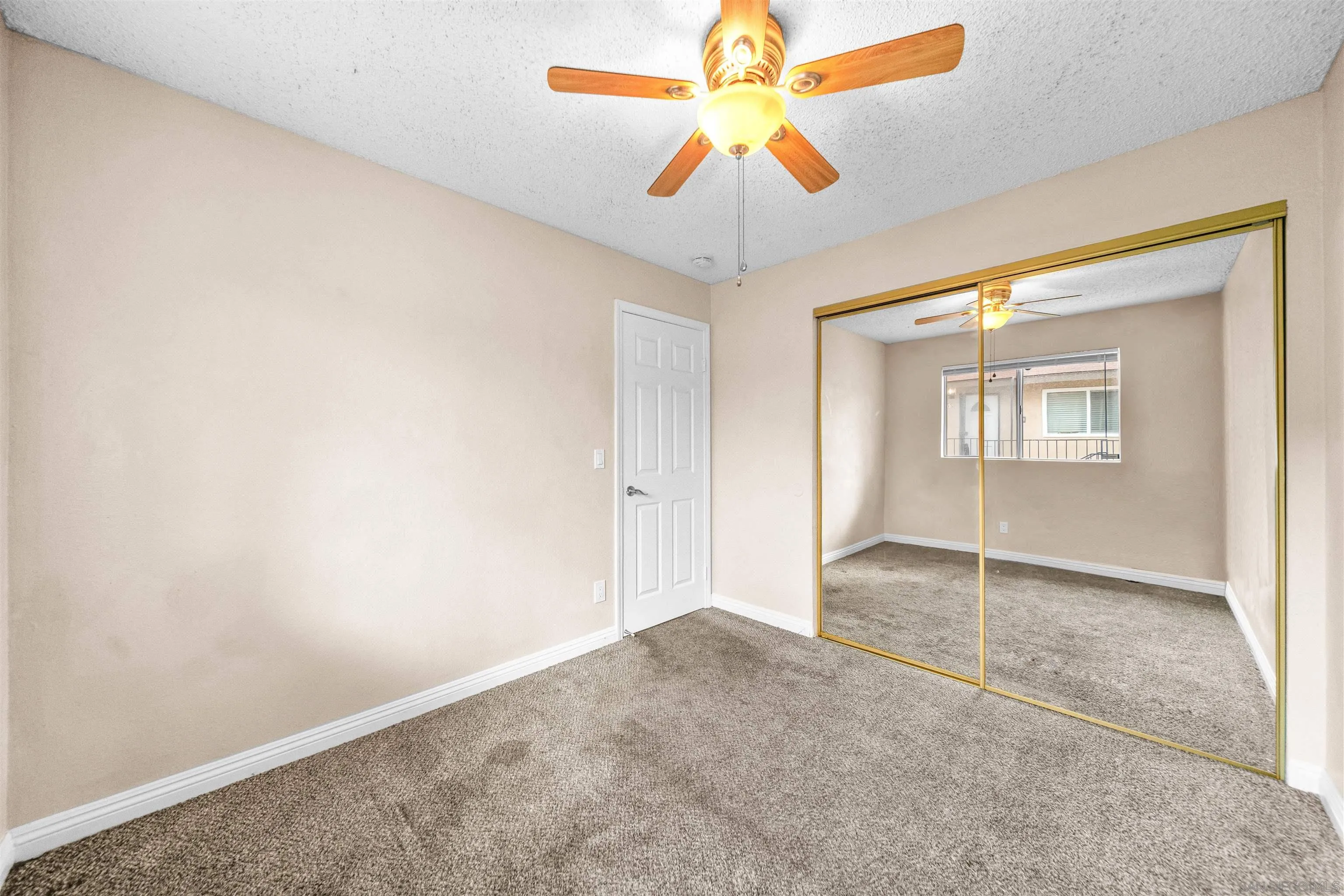 250 50th St Unit: 36