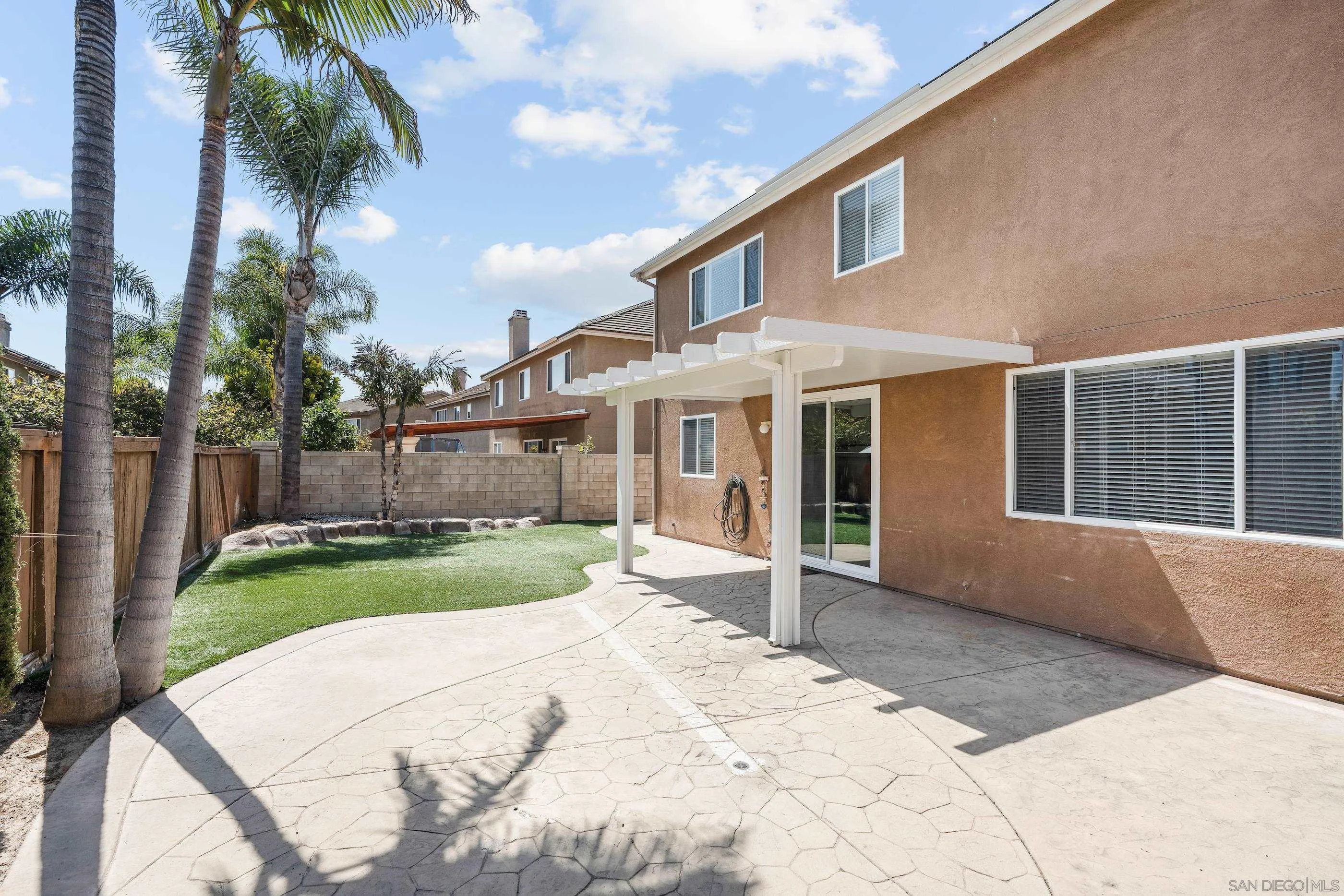 5836 Vista San Guadalupe