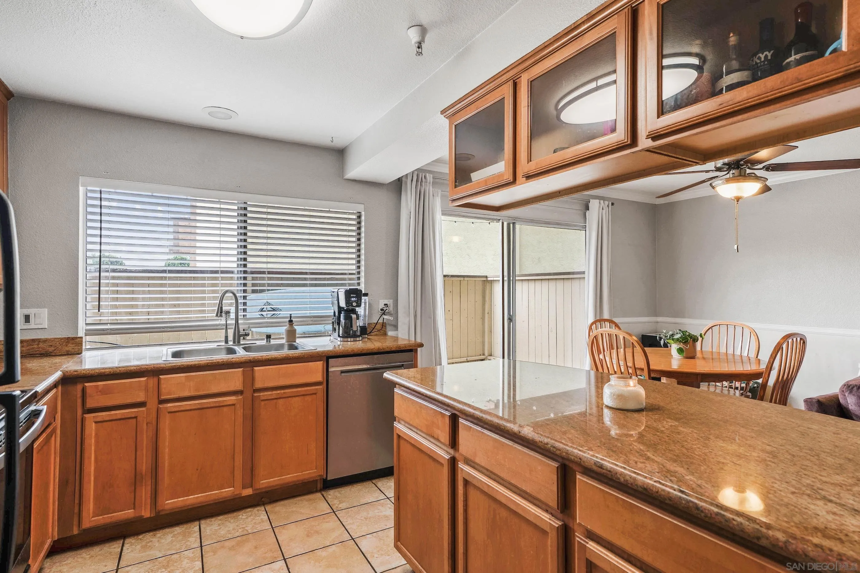 615 Fredricks Ave Unit 145