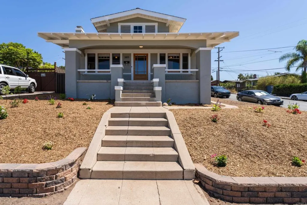 3805 Louisiana Street