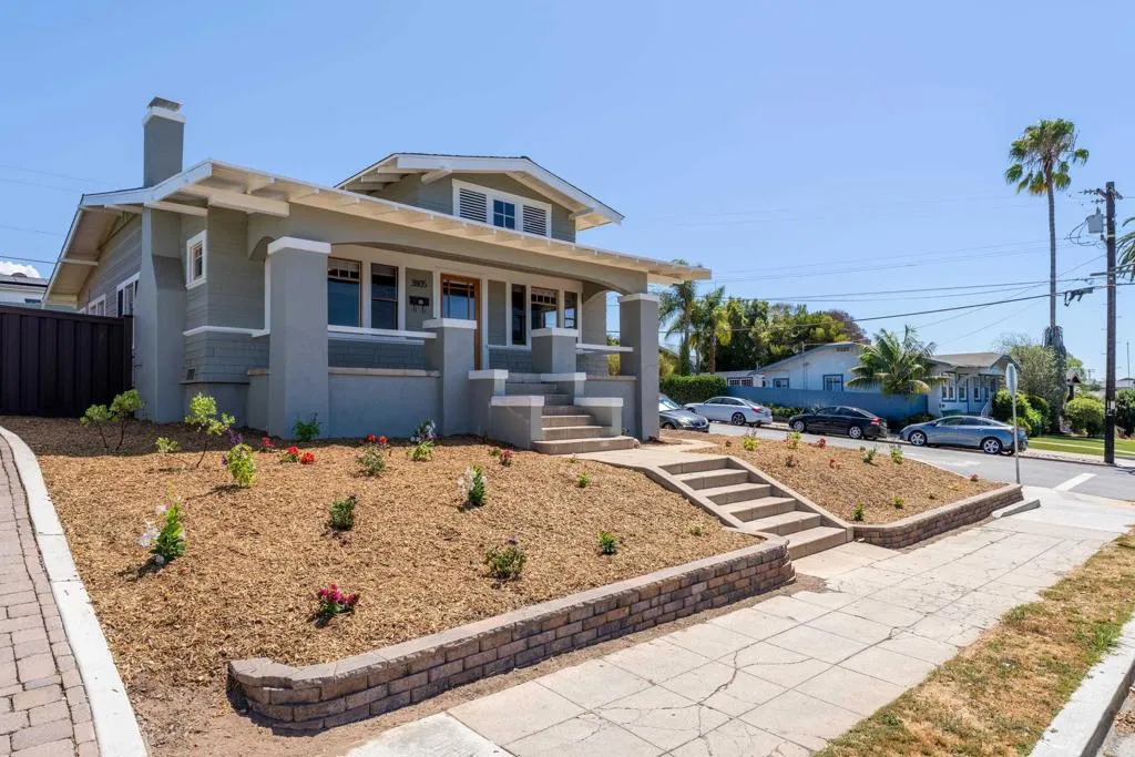 3805 Louisiana Street
