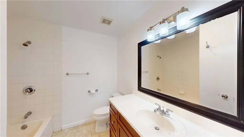 700 Regal Road Unit 5a