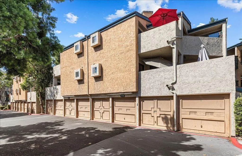 9755 Mesa Springs Way Unit: 126