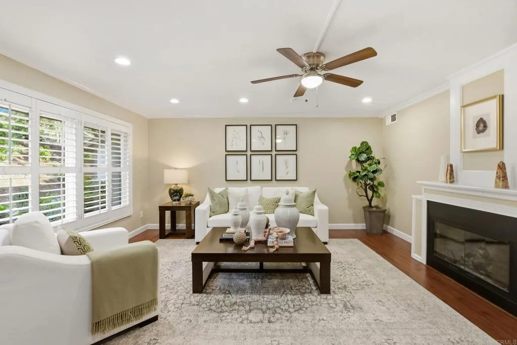5482 Rebolla Lane