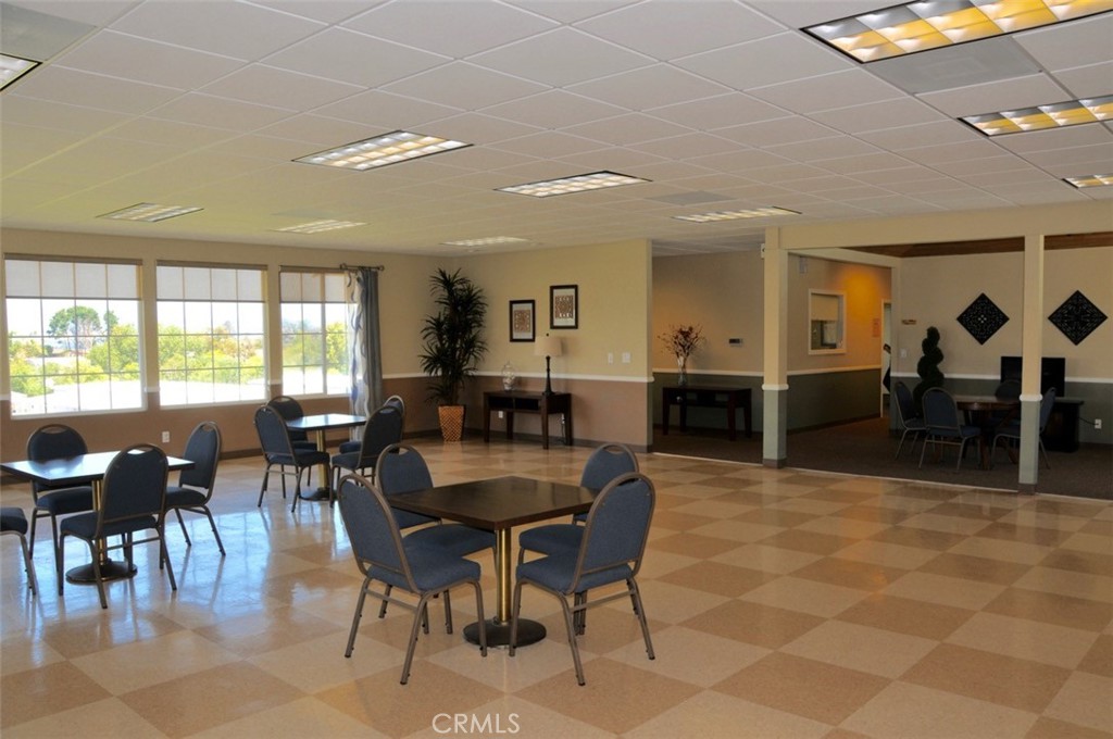 765 Mesa View Drive 1