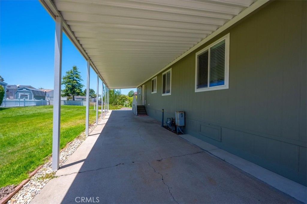 765 Mesa View Drive 1