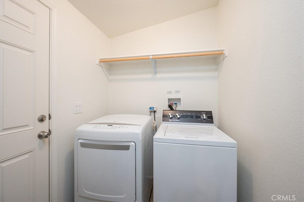 765 Mesa View Drive 1