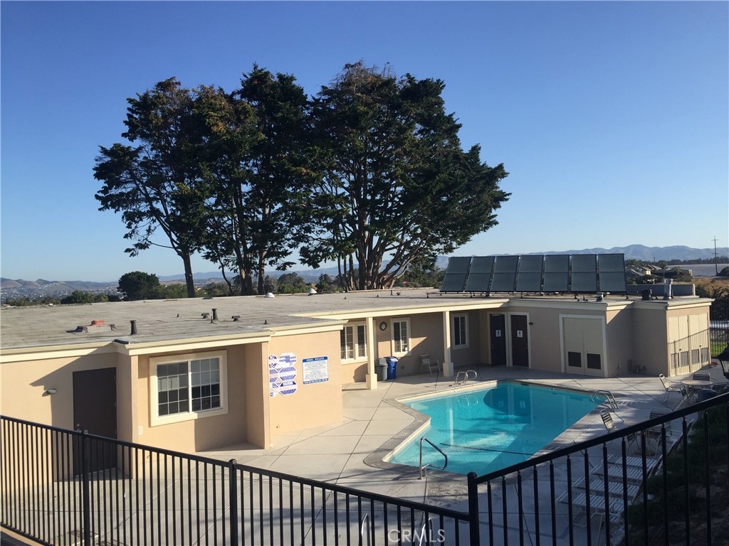 765 Mesa View Drive 1