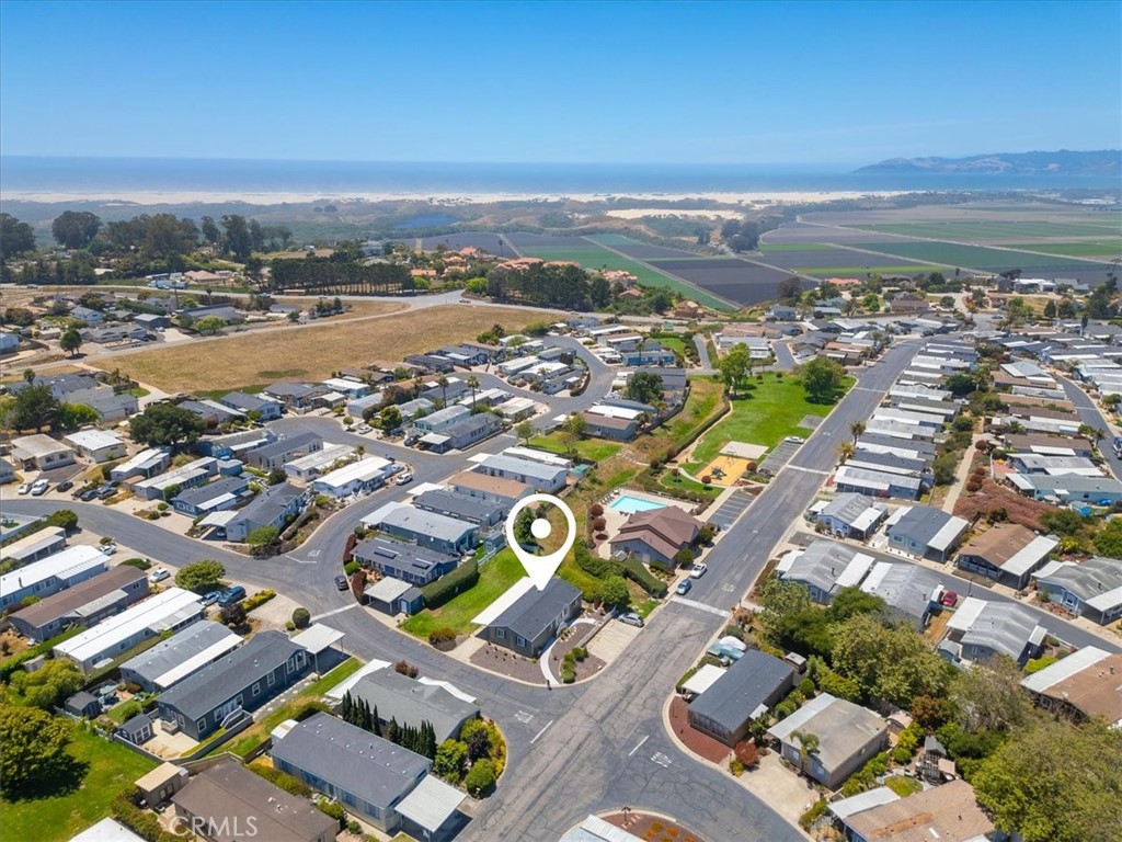 765 Mesa View Drive 1