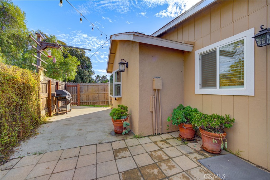 870 Southland Street A&B