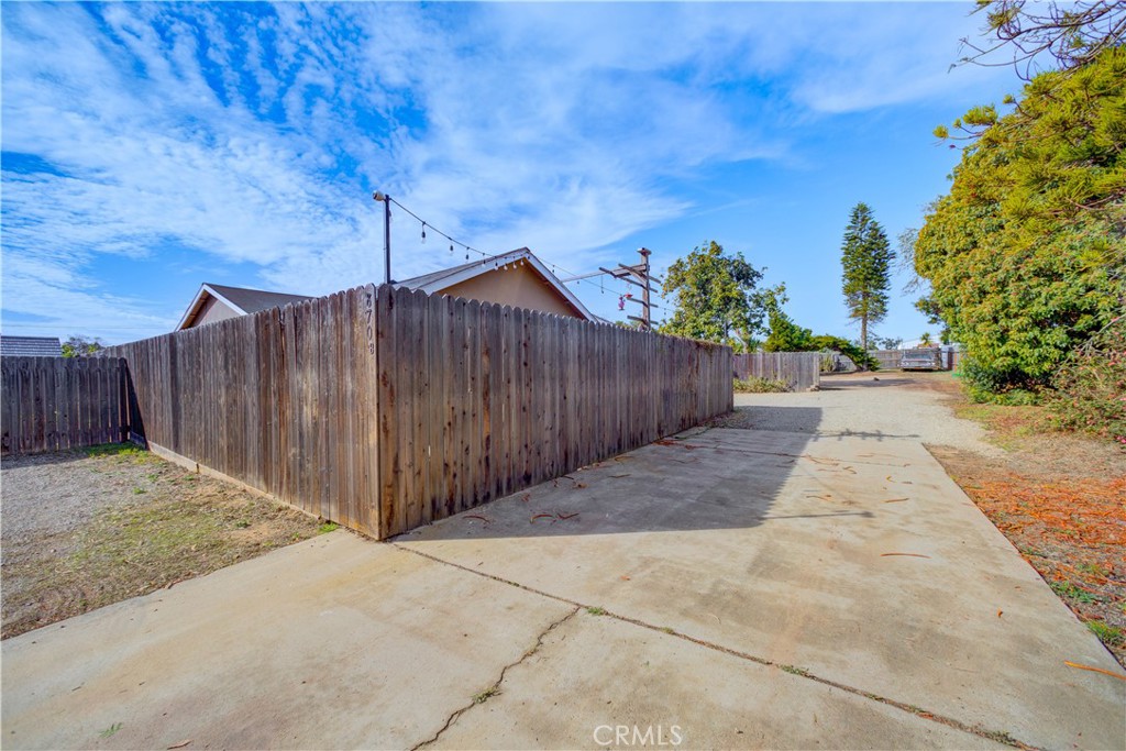 870 Southland Street A&B