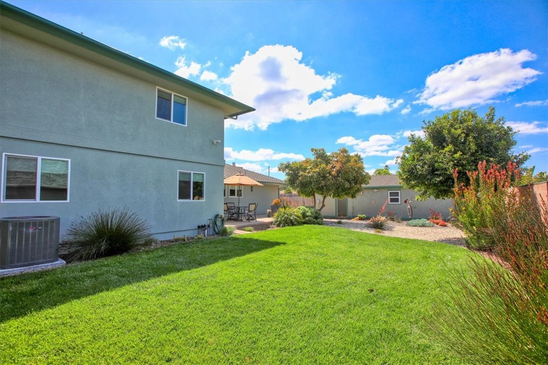 404 Pecan Street