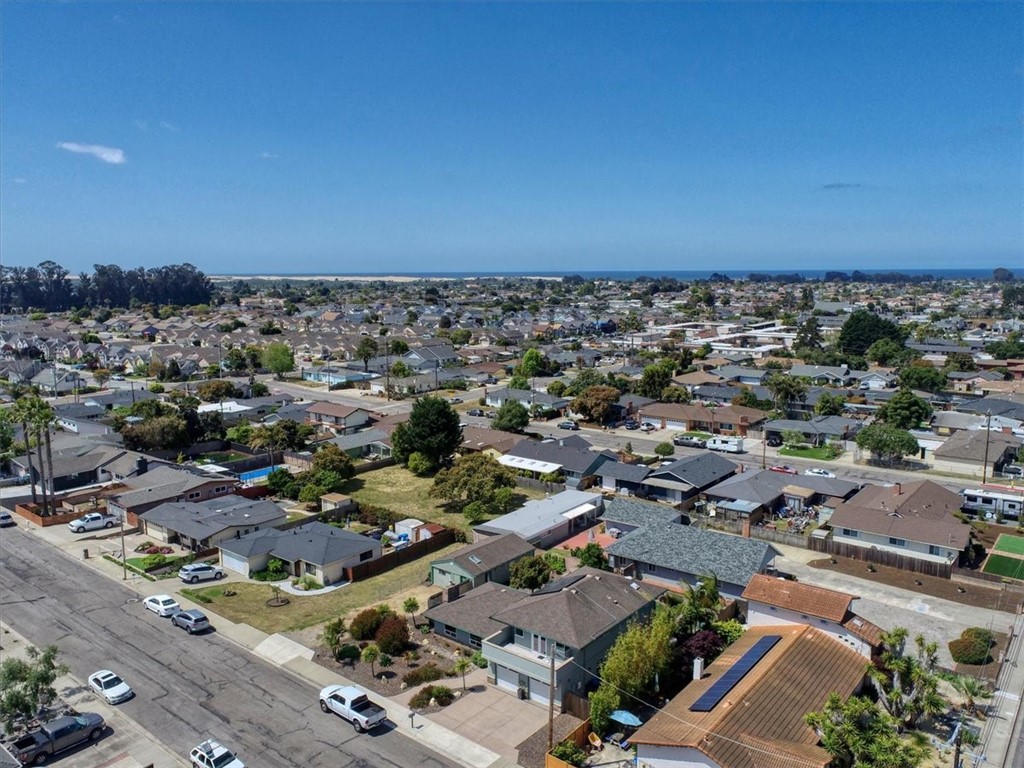 404 Pecan Street