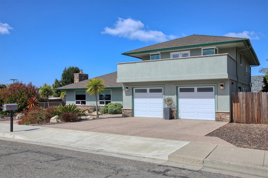 404 Pecan Street