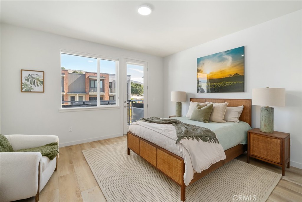 2475 Victoria Avenue 402