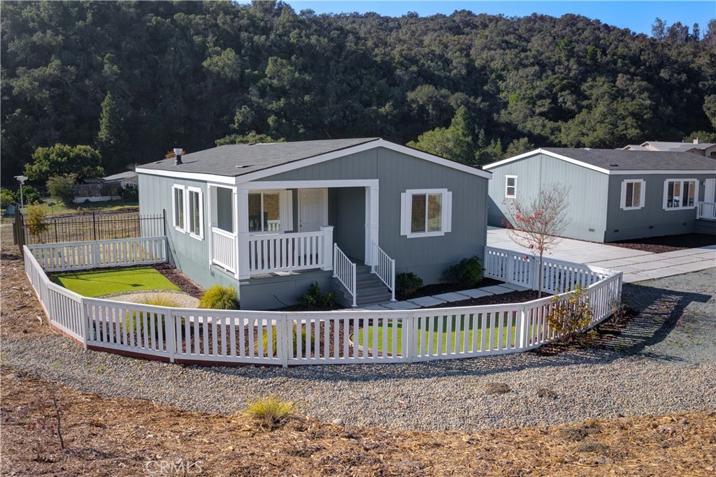 1592 Deer Canyon Road