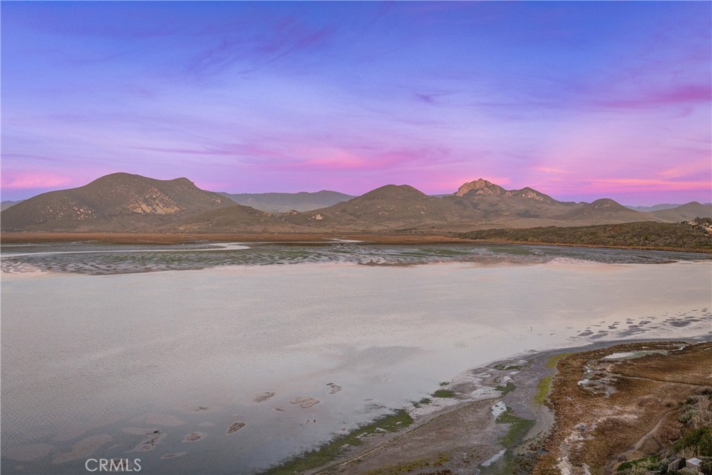 670 Santa Lucia Avenue