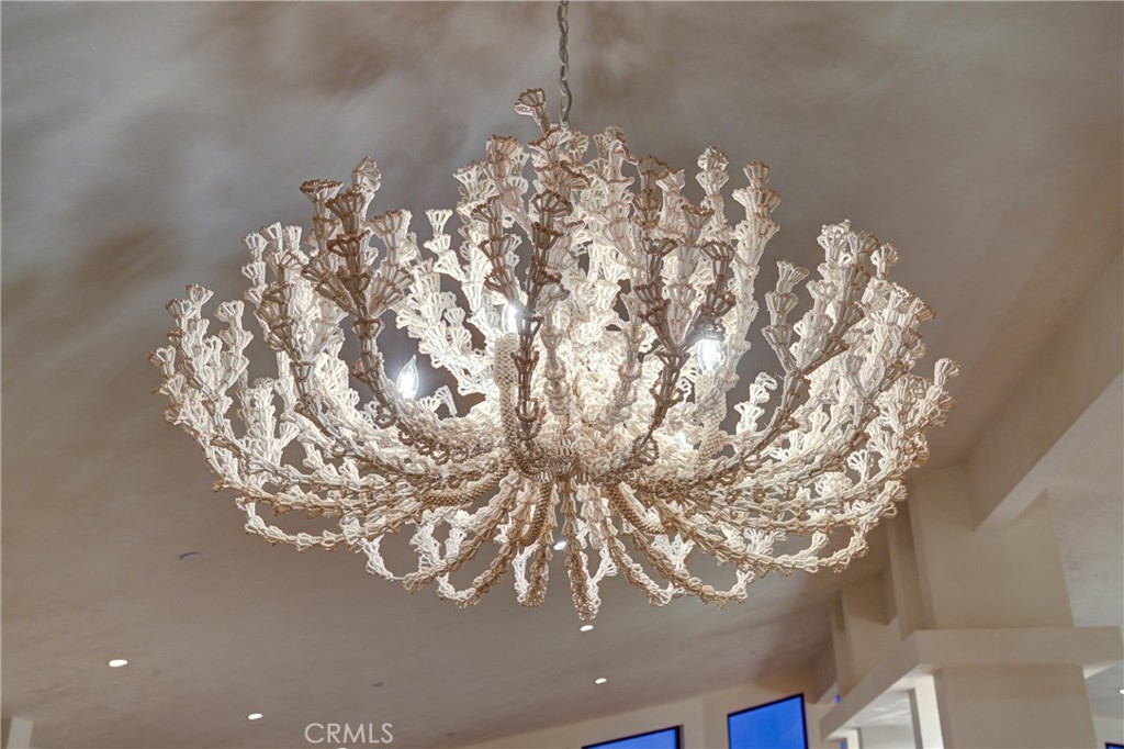 670 Santa Lucia Avenue