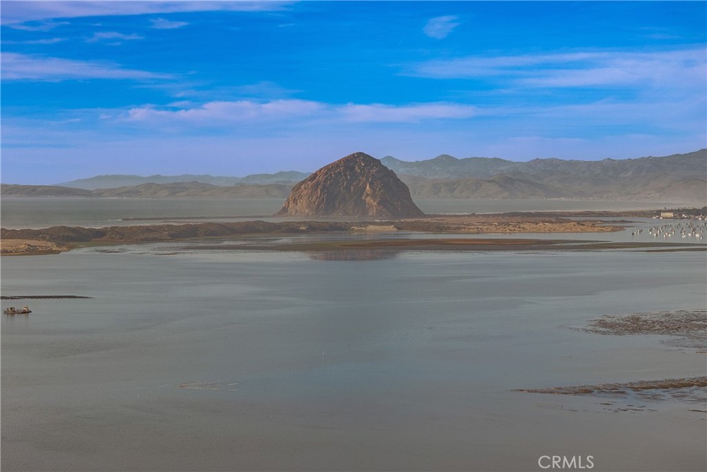 670 Santa Lucia Avenue