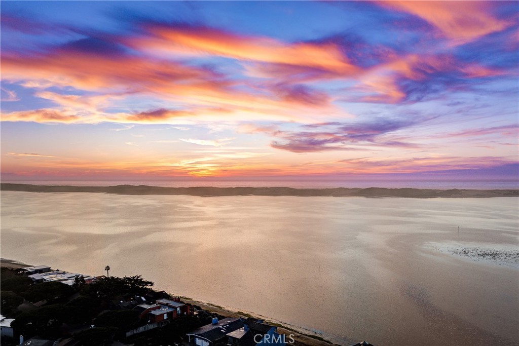 670 Santa Lucia Avenue