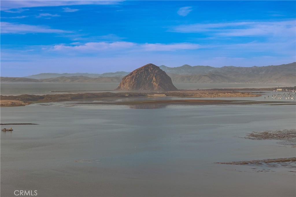 670 Santa Lucia Avenue