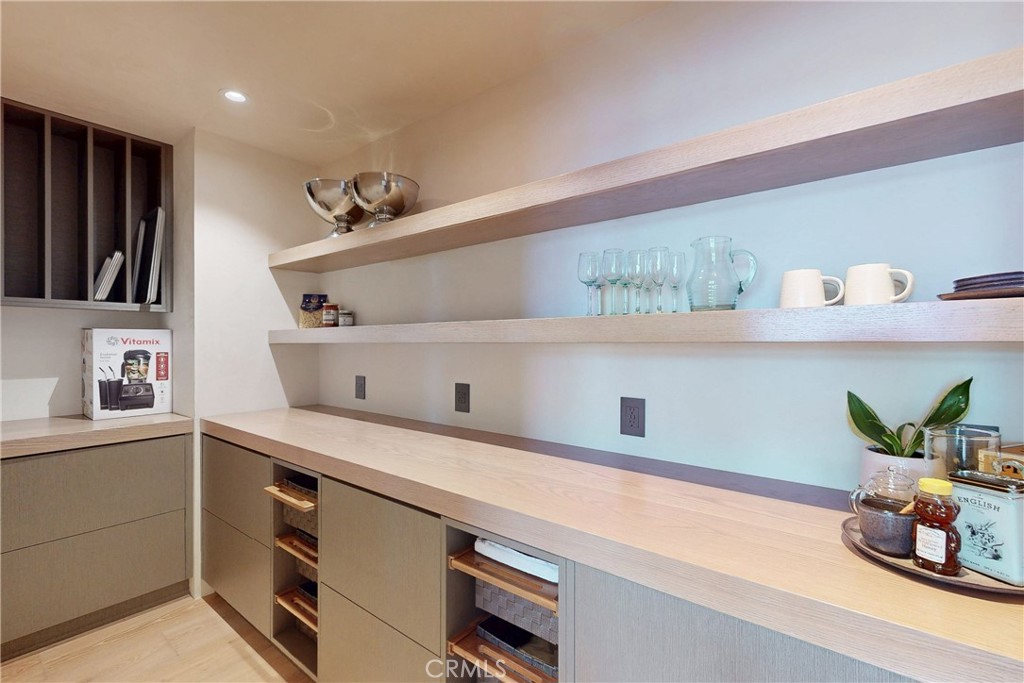 670 Santa Lucia Avenue