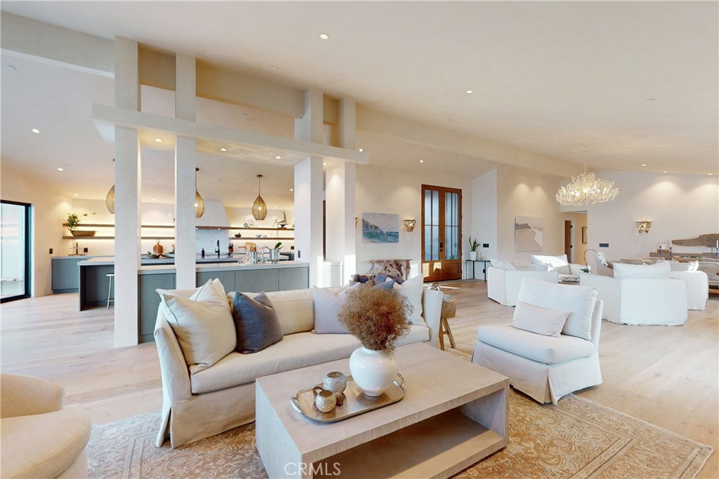 670 Santa Lucia Avenue