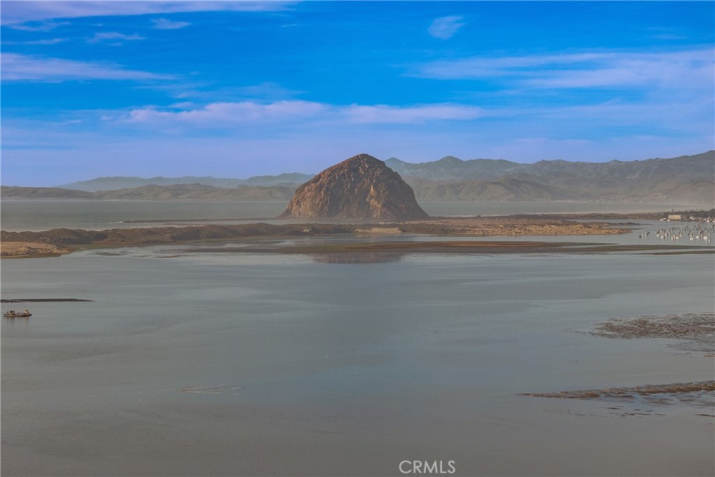 670 Santa Lucia Avenue