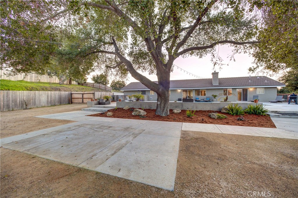 2305 Rio Rita Road