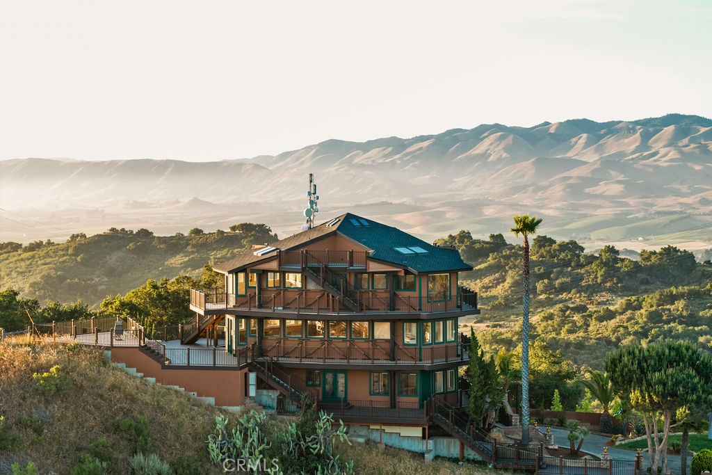 1110 Deer Canyon Road