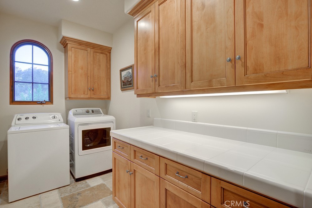 2545 Nightshade Place