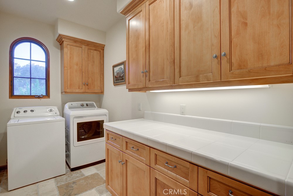 2545 Nightshade Place