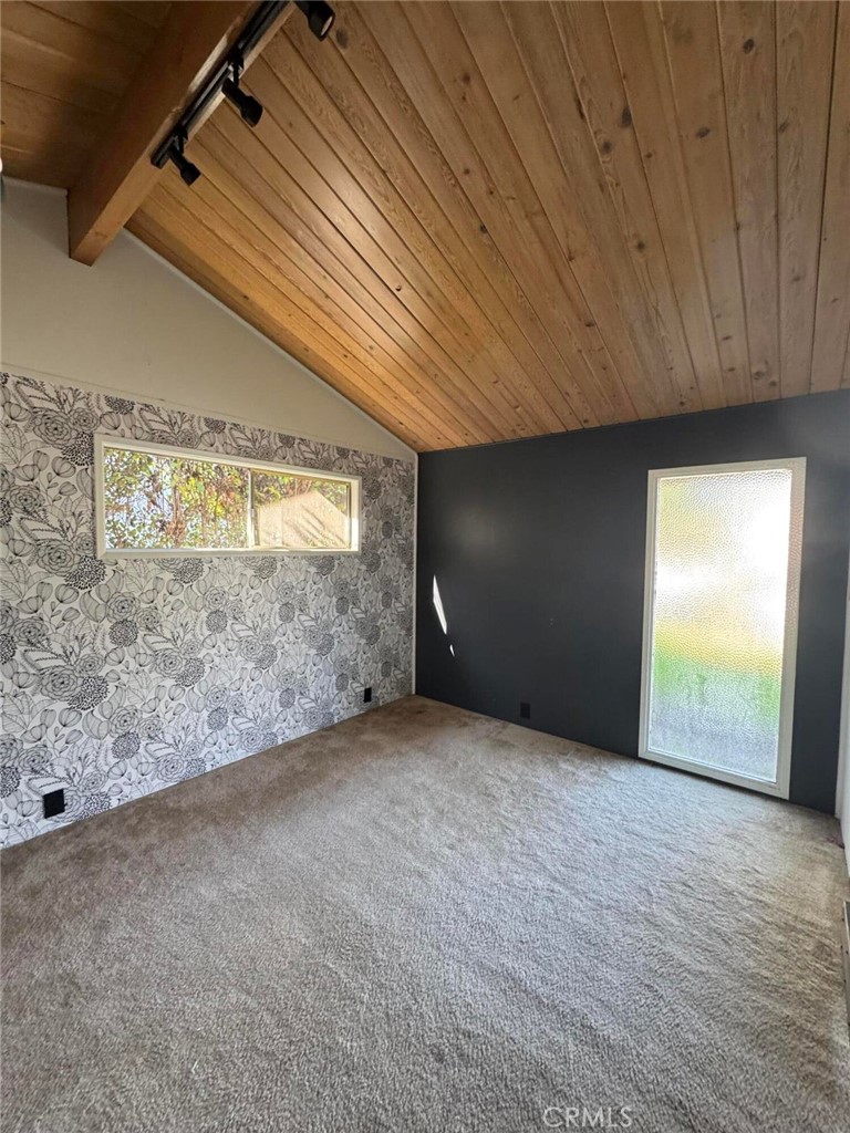 1544 Oak