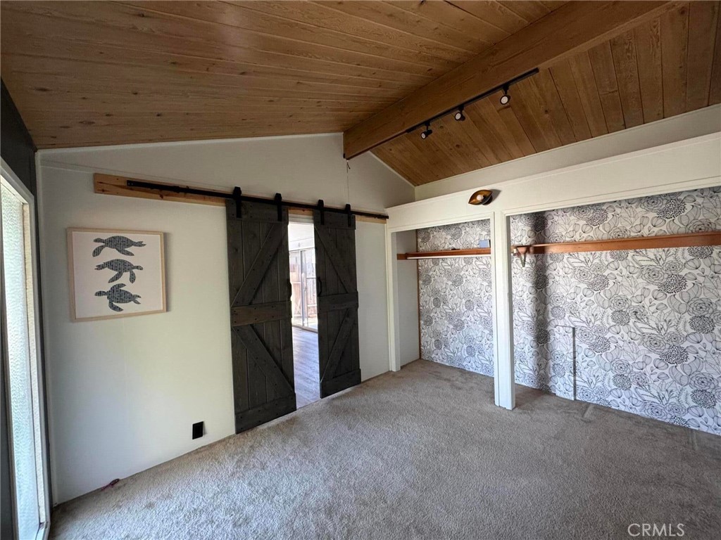 1544 Oak