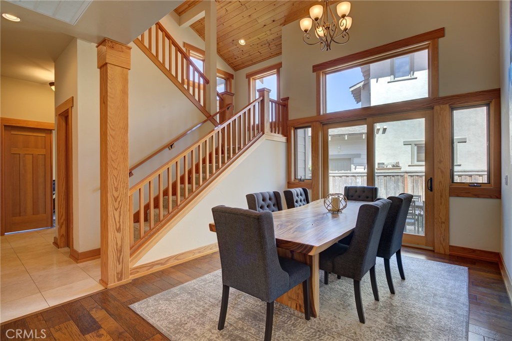 2303 Sanderling Court