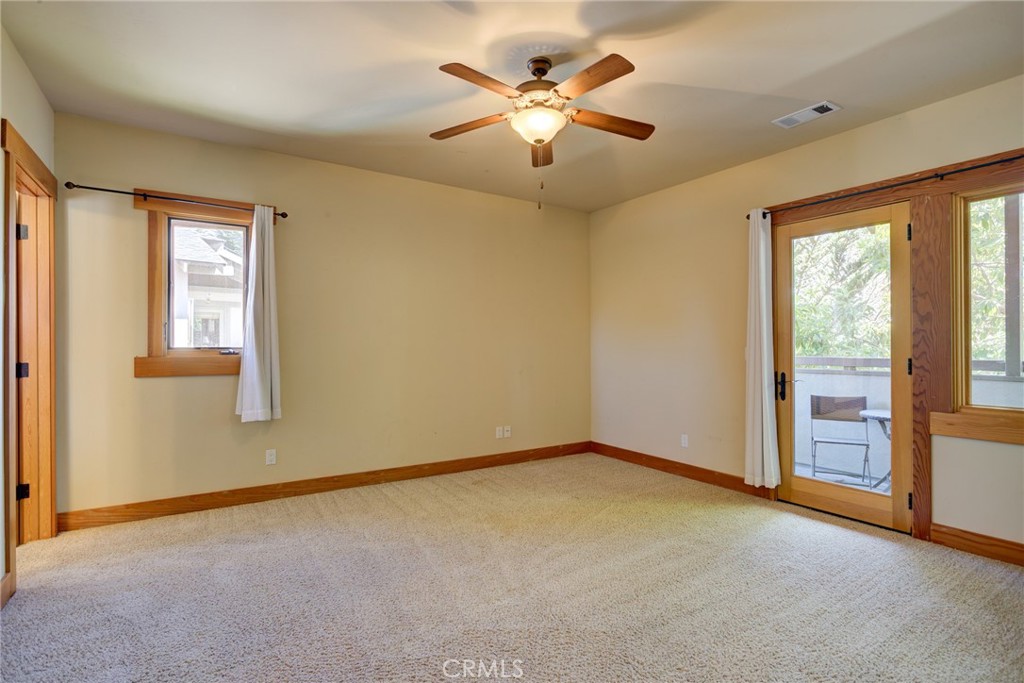 2303 Sanderling Court