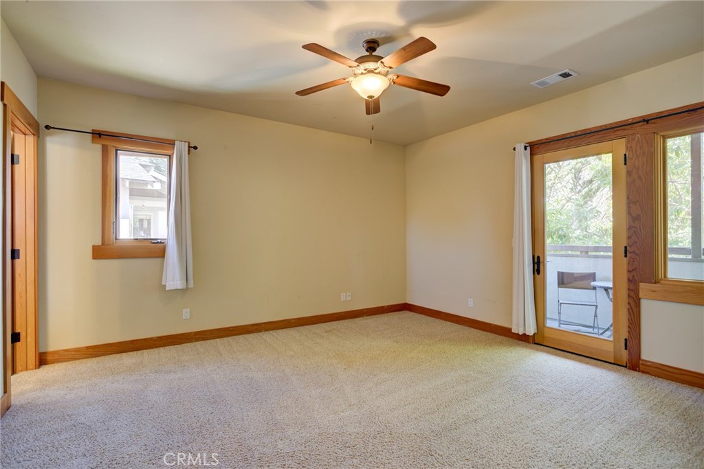2303 Sanderling Court