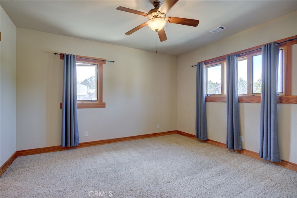 2303 Sanderling Court