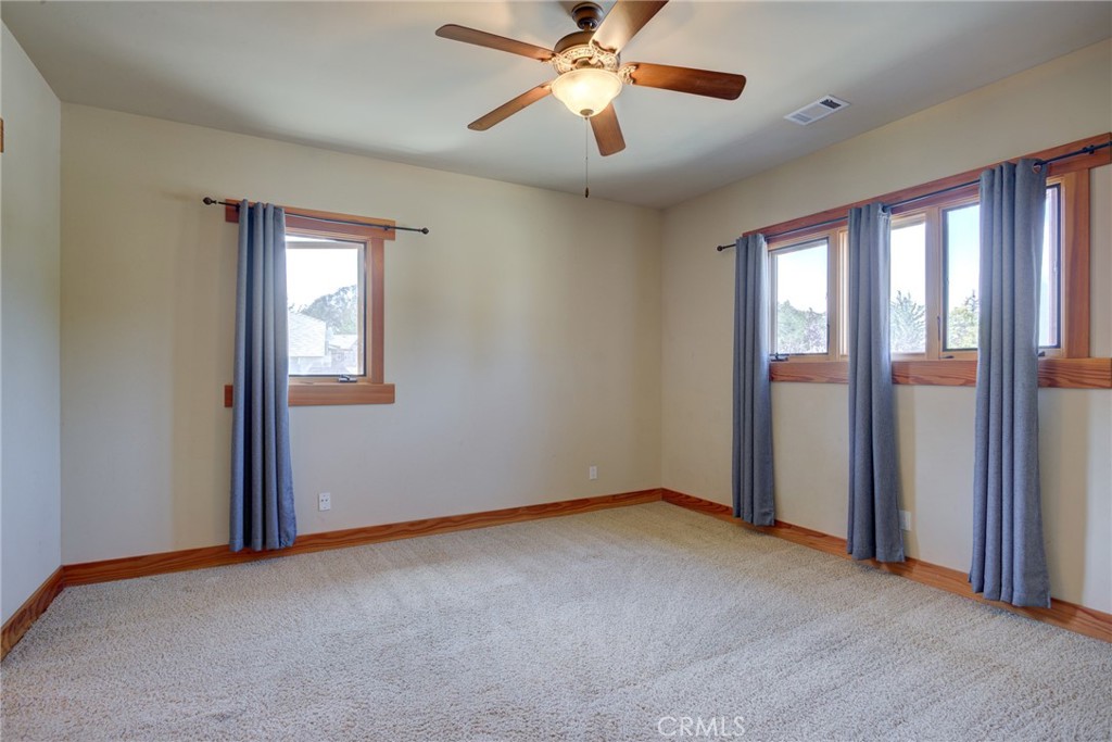 2303 Sanderling Court